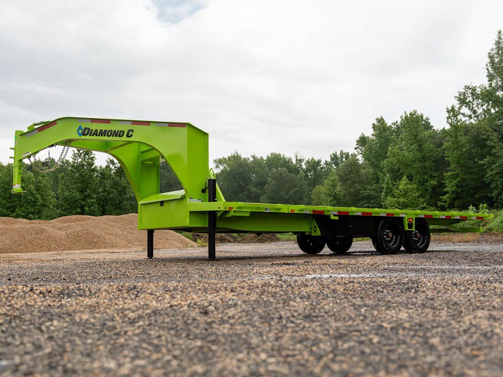 Diamond C DET Deckover Tilt Trailer - Stryker Dealership Group