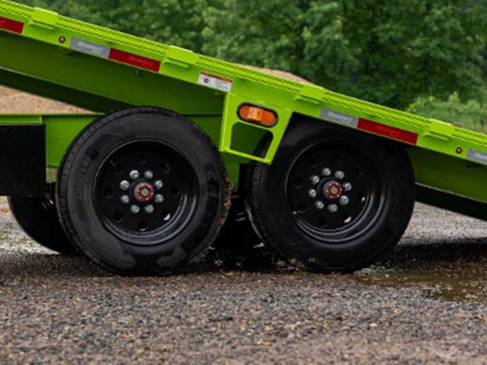 Diamond C DET Deckover Tilt Trailer - Stryker Dealership Group