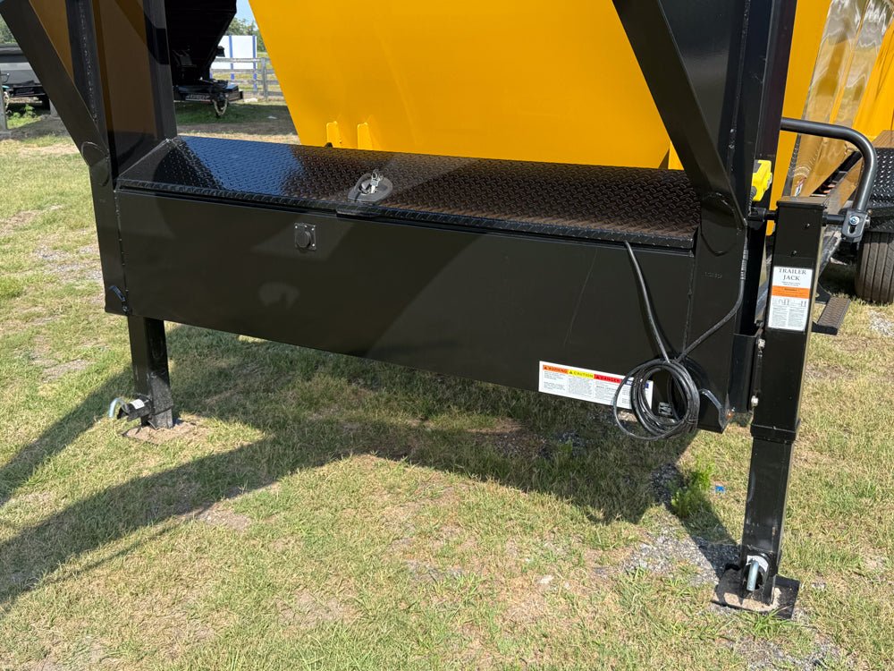 Dura - Haul Gooseneck Roll Off Package - Stryker Dealership Group