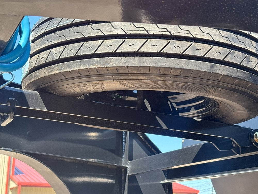 Dura Haul 16' GN Roll off Bundle (2) 7k Axles + 3 Bins w/ 4' Walls - Roll Off Packages/RO 16' Gooseneck - Stryker Dealership Group