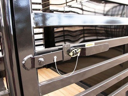 East Texas Gooseneck Livestock Trailer - Stryker Dealership Group