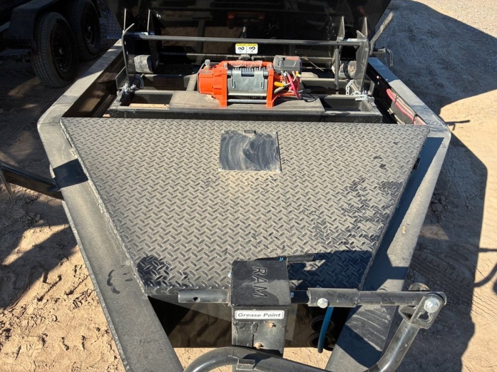 Horizon 14' RDZ BP Roll off Bundle (2) 7k Axles + 3 Bins w/ 4' Walls 00796A - Stryker Dealership Group