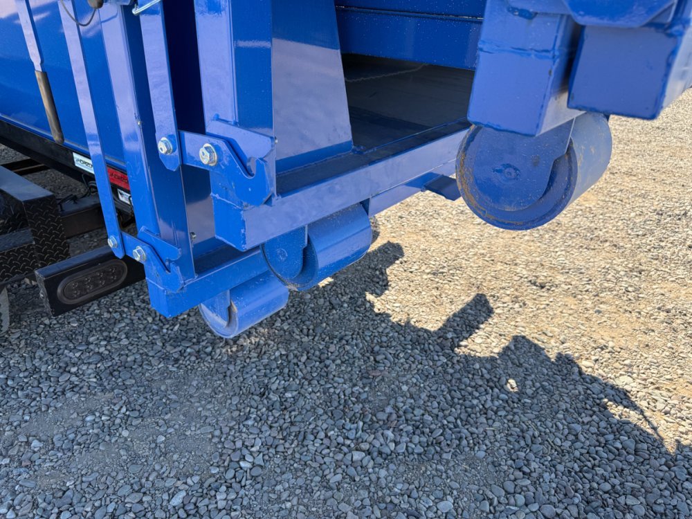 Horizon 16' RDZ GN Roll off Bundle (2) 7k Axles + 3 Bins w/ 4' Walls 015004 - Stryker Dealership Group