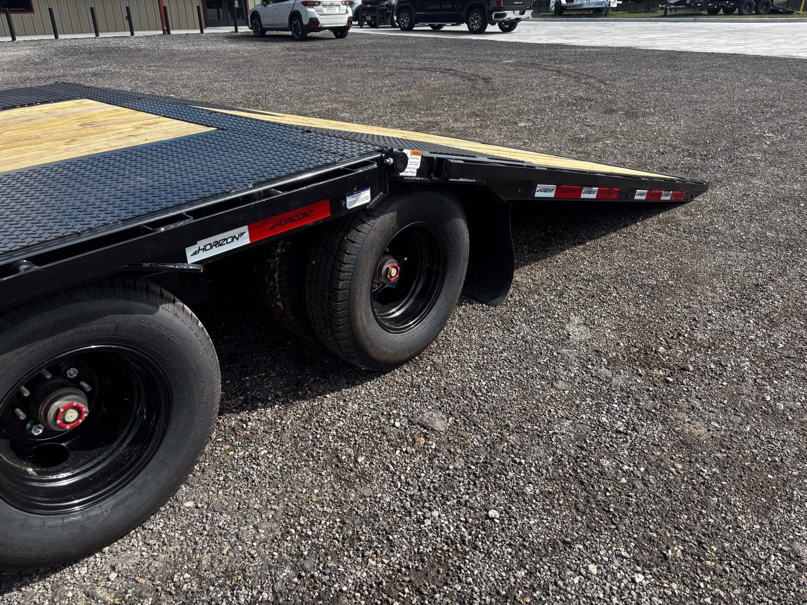 Horizon FYZ Dual Wheel Hydraulic Dovetail Trailer - Stryker Dealership Group