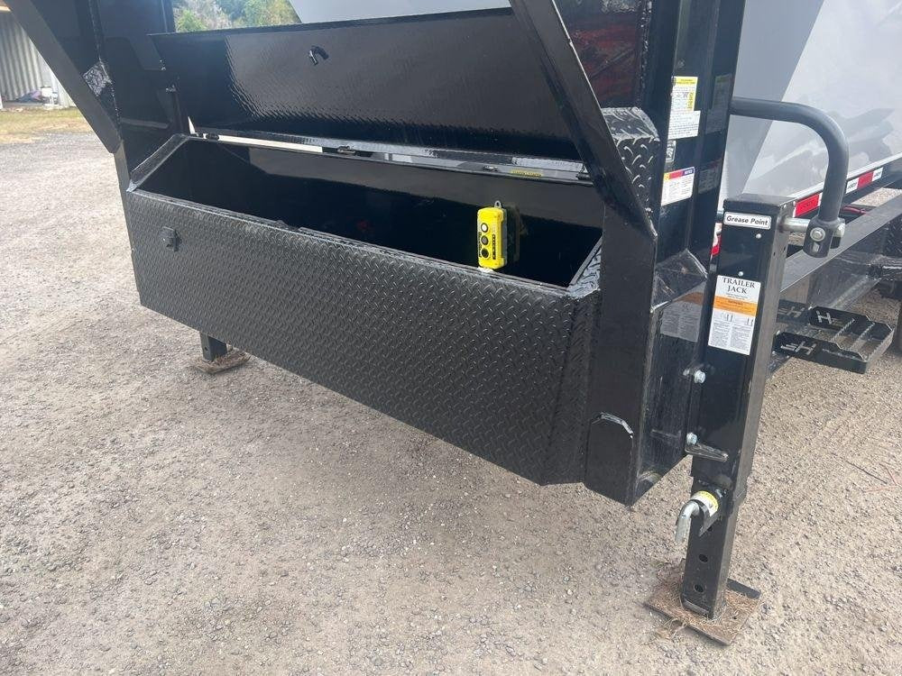 Horizon 14' RDZ GN Roll off Bundle (2) 7k Axles + 2 Bins w/ 6' Walls - Roll Off Packages/RO 14' Gooseneck - Stryker Dealership Group