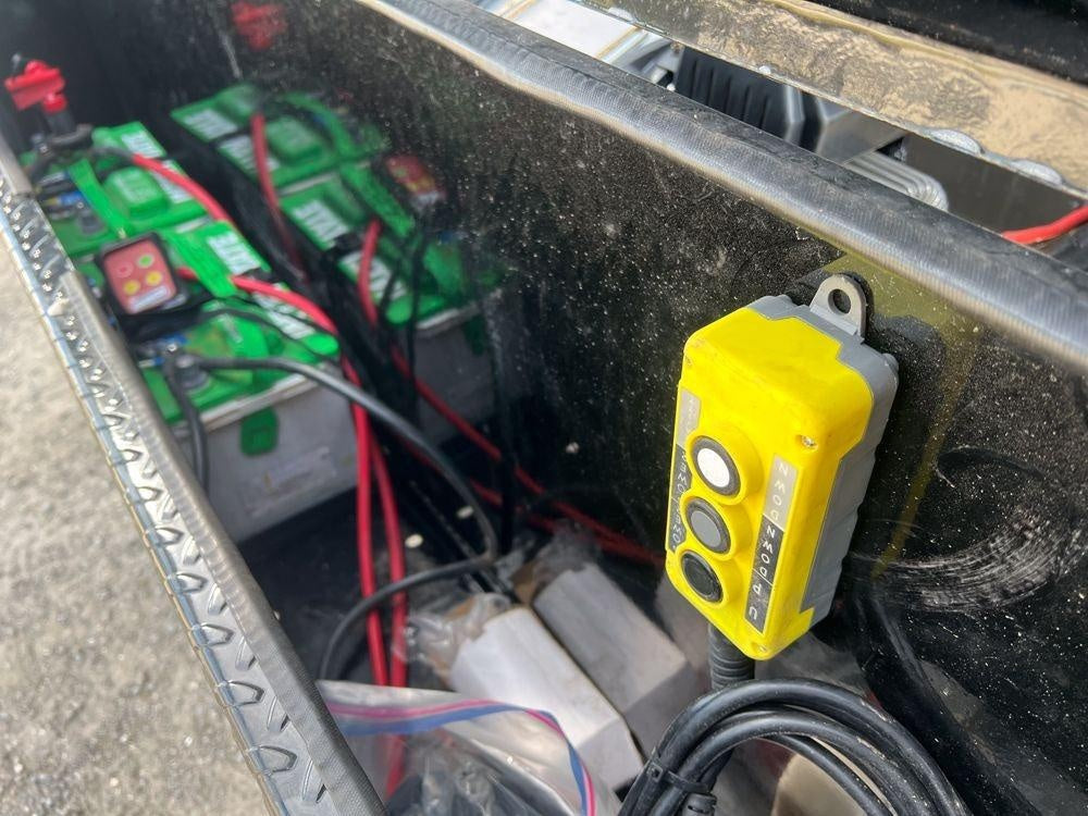 Horizon 14' RDZ GN Roll off Bundle (2) 7k Axles + 3 Bins w/ 4' Walls HZN14GN7K4FTEDZ3GrayMI - Ghost ROP - Stryker Dealership Group