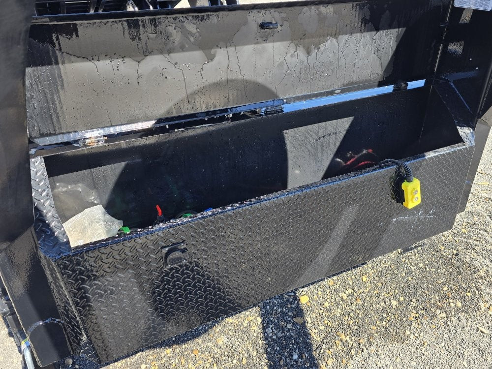 Horizon 16' HRD GN Roll off Bundle (2) 10k Axles + 1 16' ROZ Roll Off Deck - Roll Off Packages/RO 16' Gooseneck - Stryker Dealership Group