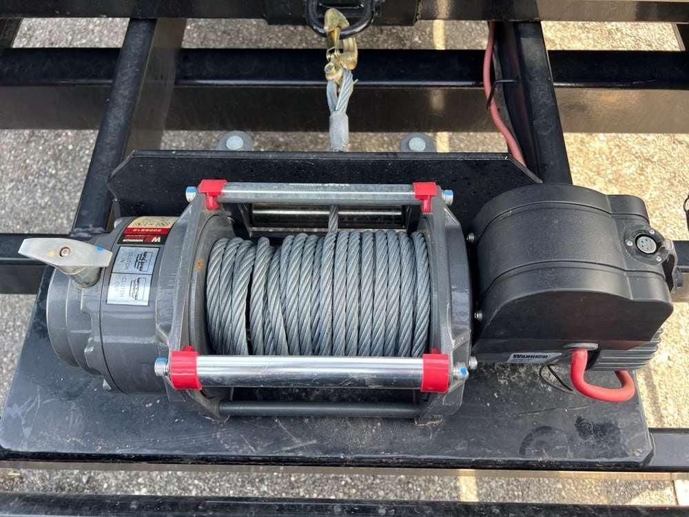 Horizon 16' HRD GN Roll off Bundle (2) 10k Axles + 2 Bins w/ 6' Walls HZN16GN10K6FTEDZ3BLKTX - Ghost ROP - Stryker Dealership Group