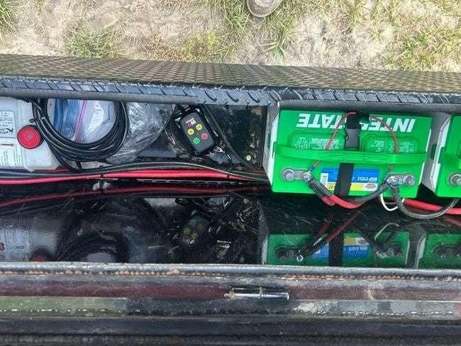 Horizon 16' HRD GN Roll off Bundle (2) 10k Axles + 3 Bins w/ 4' Walls HZN16GN10K4FTEDZ3ORANGEAL - Ghost ROP - Stryker Dealership Group