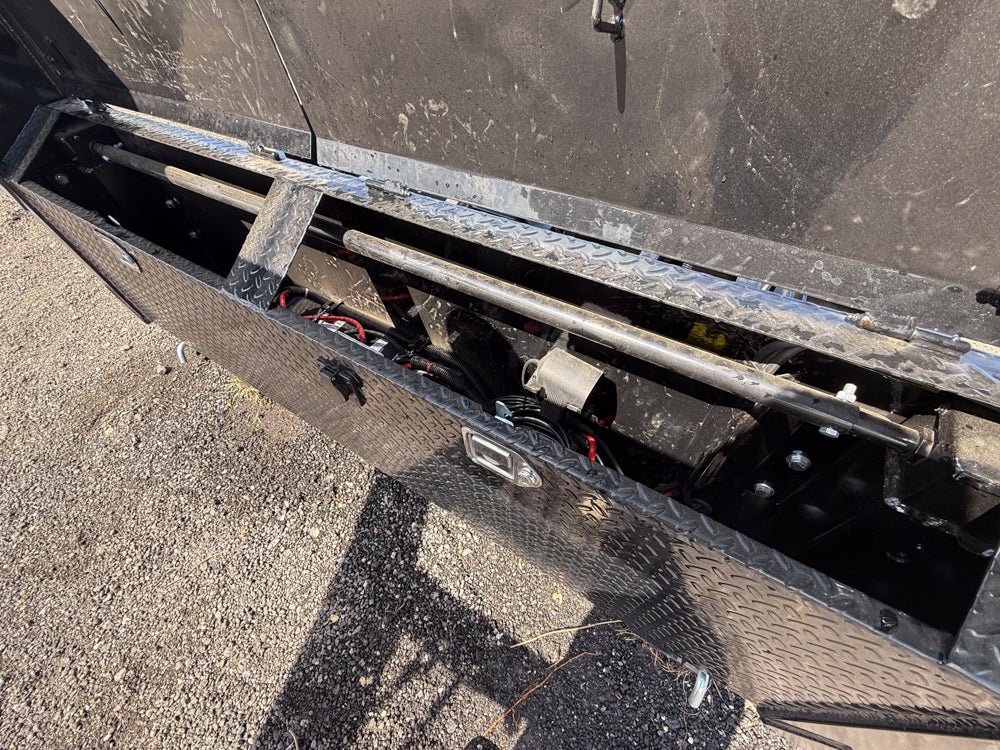 Stryker Gooseneck Roll Off Base - Stryker Dealership Group
