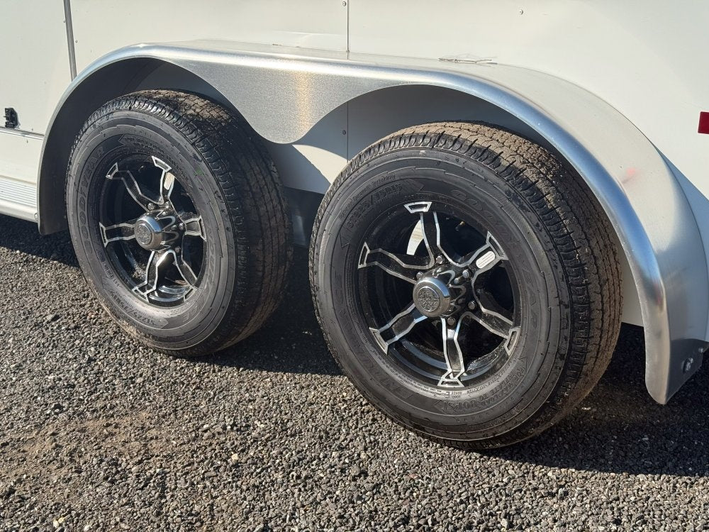 Sundowner 2 Horse Super Sport - White - 2 Horse/Horse Trailers - Stryker Dealership Group