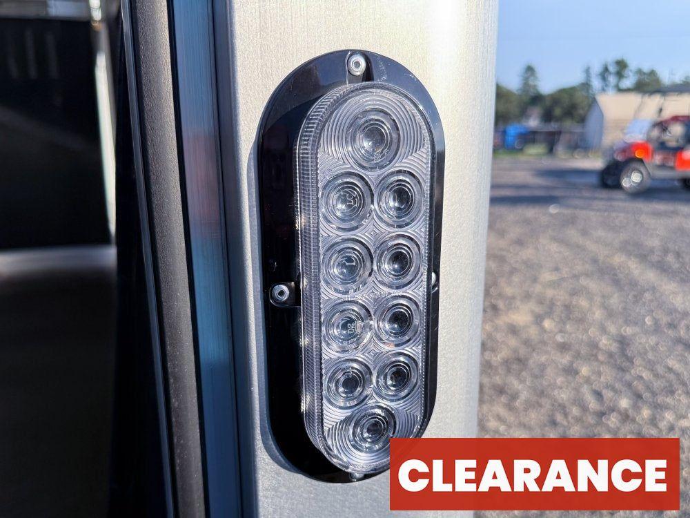 Sundowner Charter SE 2+1 Gooseneck Straight Load - White w/Stainless Nose (2) 5,200lb Axles - Side R - 2 Horse - Horse Trailers - Stryker Dealership Group