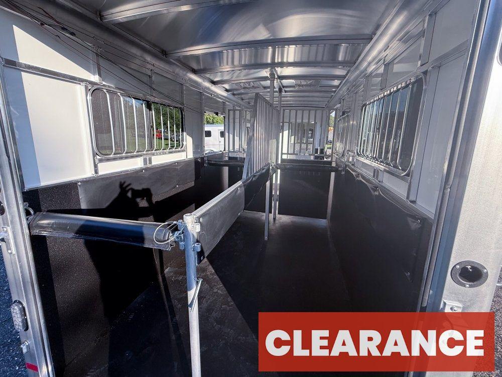 Sundowner Charter SE 2+1 Gooseneck Straight Load - White w/Stainless Nose (2) 5,200lb Axles - Side R - 2 Horse - Horse Trailers - Stryker Dealership Group