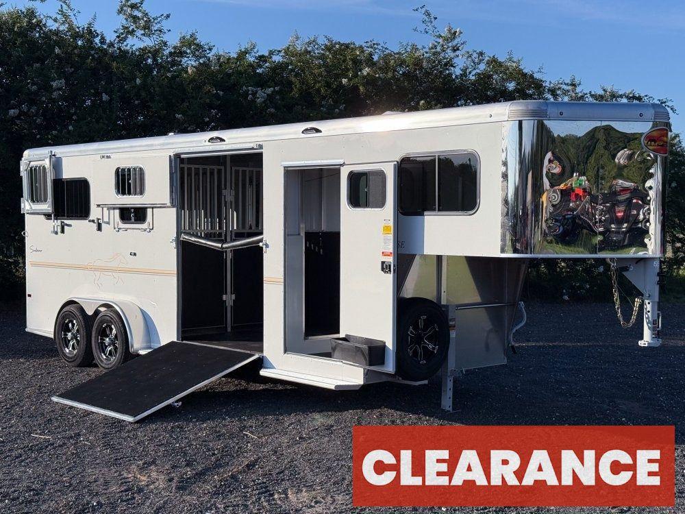 Sundowner Charter SE 2+1 Gooseneck Straight Load - White w/Stainless Nose (2) 5,200lb Axles - Side R - 2 Horse - Horse Trailers - Stryker Dealership Group