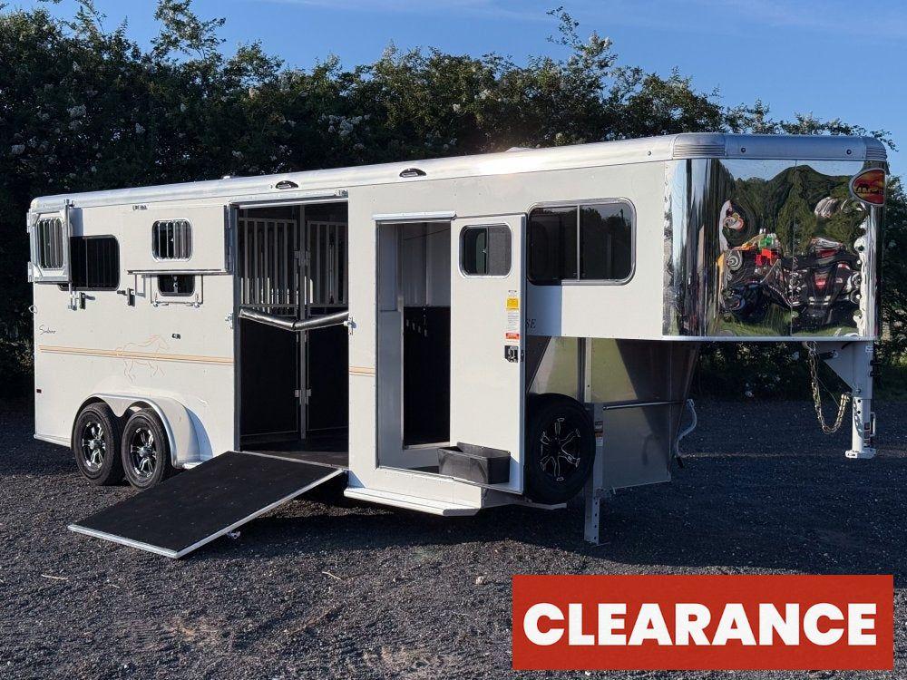 Sundowner Charter SE 2+1 Gooseneck Straight Load - White w/Stainless Nose (2) 5,200lb Axles - Side R - 2 Horse - Horse Trailers - Stryker Dealership Group
