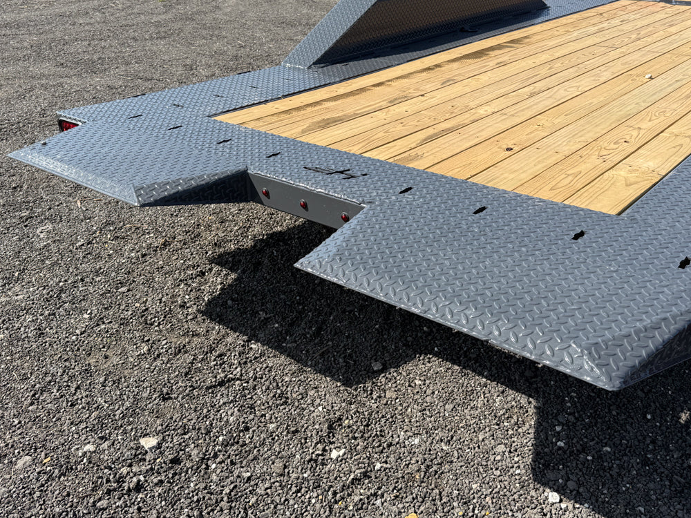Horizon HET Gooseneck Drive Over Fenders Tilt Trailer