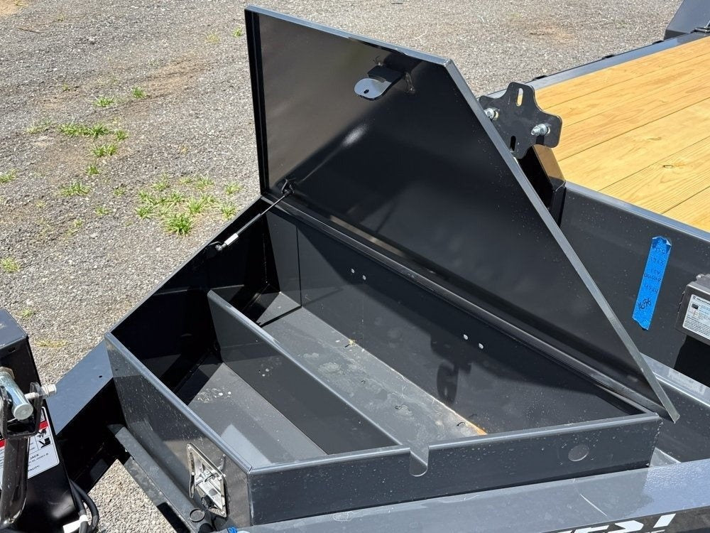 24' I-Beam Equipment Trailer Mega Ramps BP - 8k Axles - 17.6k 2007