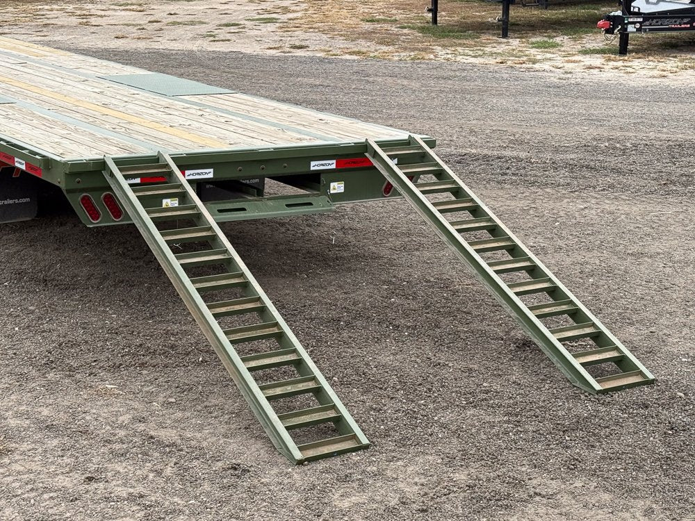 40' FHZ Gooseneck Deckover (2) 10K Axles Straight Deck 4039