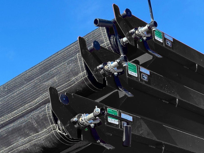 Horizon 20' HRD GN Roll off Bundle (2) 10k Axles + 2 Bins w/ 6' Walls 01191A