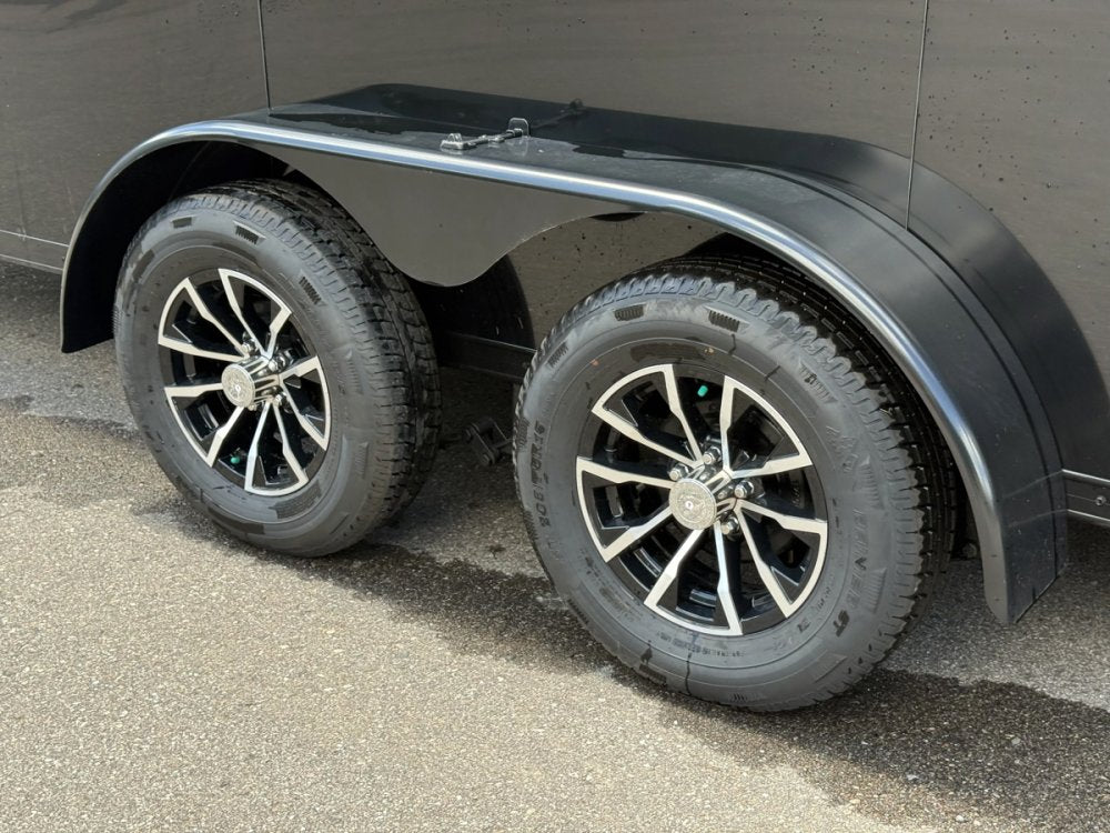 7 x 16 DX 7K Flat Top V Nose Enclosed - (2) 3500 lb Axles 140455
