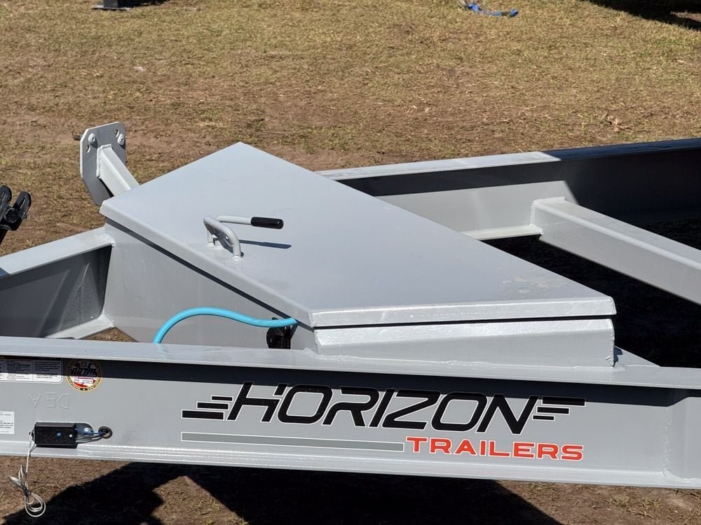 14' LZ7 Dump Trailer 30" Walls - Scissor Lift - 14K GWVR - 14ply Tires - 3 Way Door - Ramps 7682 - Stryker Dealership Group