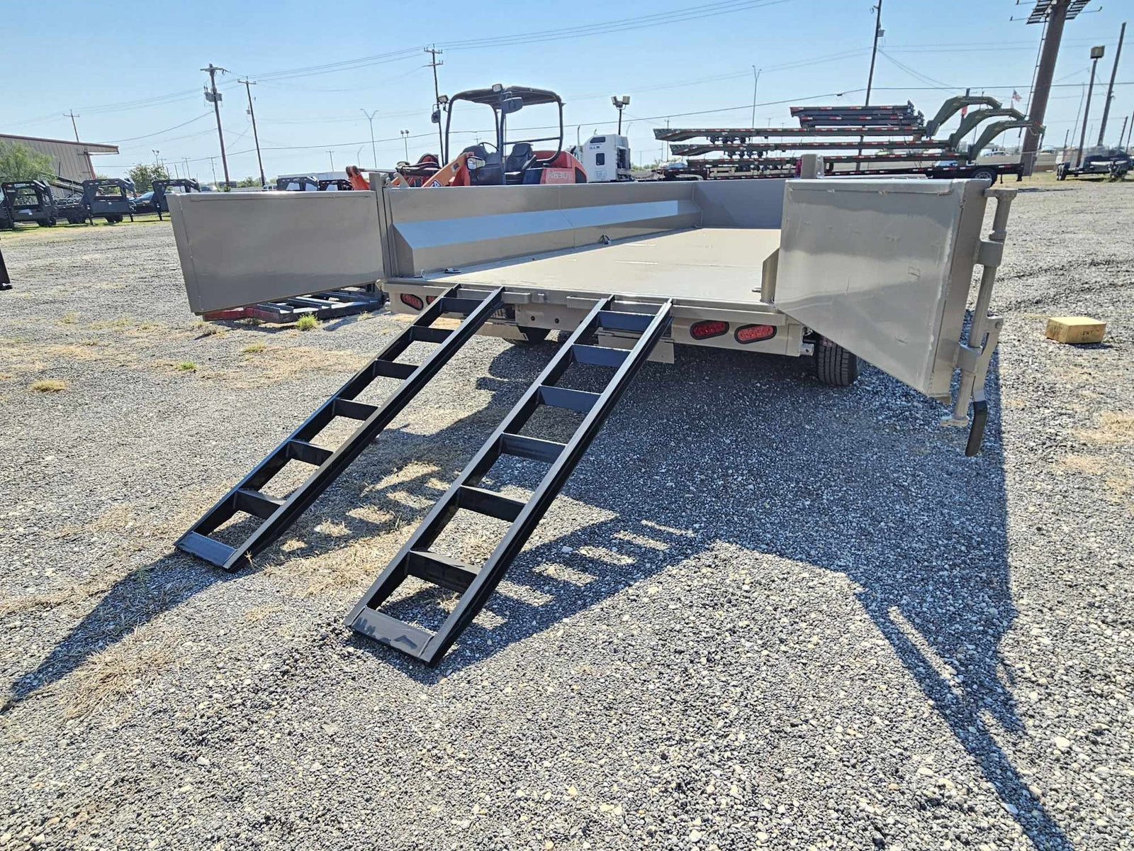 16' EDT Dumpt Trailer 20" Side Walls - 10 ga Floor - 521 Scissor Lift - 3 Way Gate INV-3084 - Dump Trailers - Stryker Dealership Group