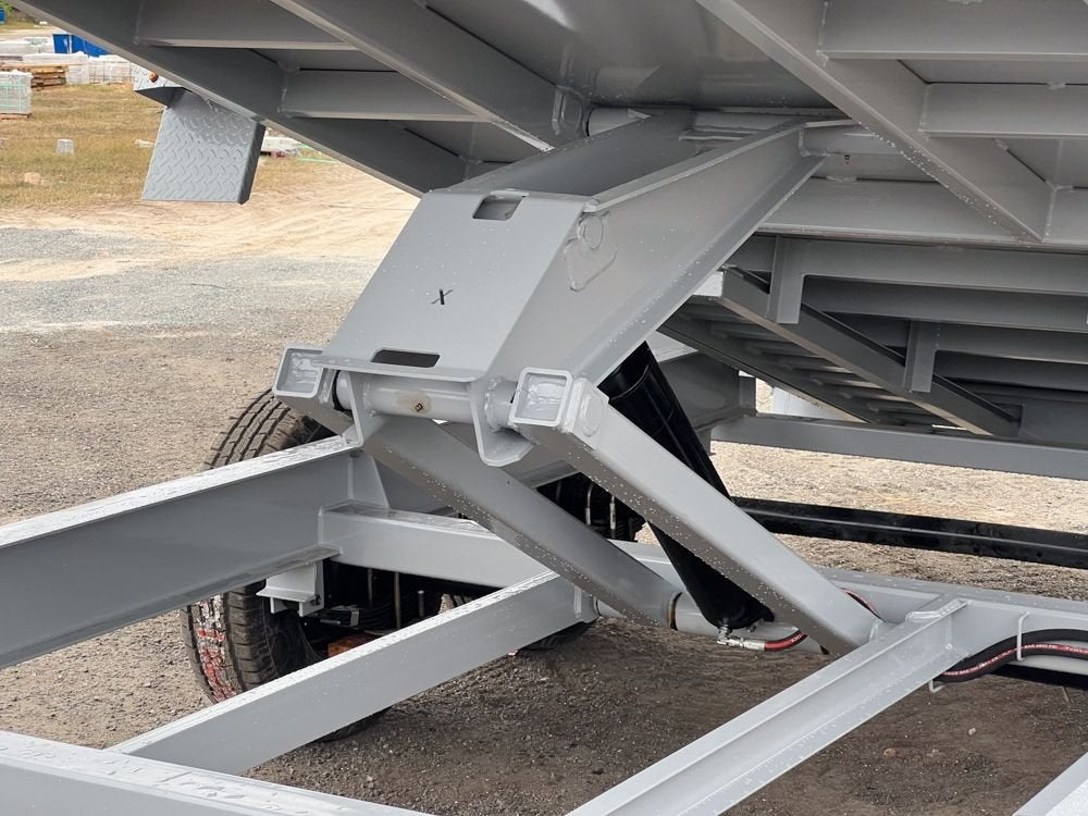 16' EZ7 Dump Trailer 19" Sides 7K Axles 14K GVWR 3-way Door Slide In Ramps - Dump Trailers - Stryker Dealership Group