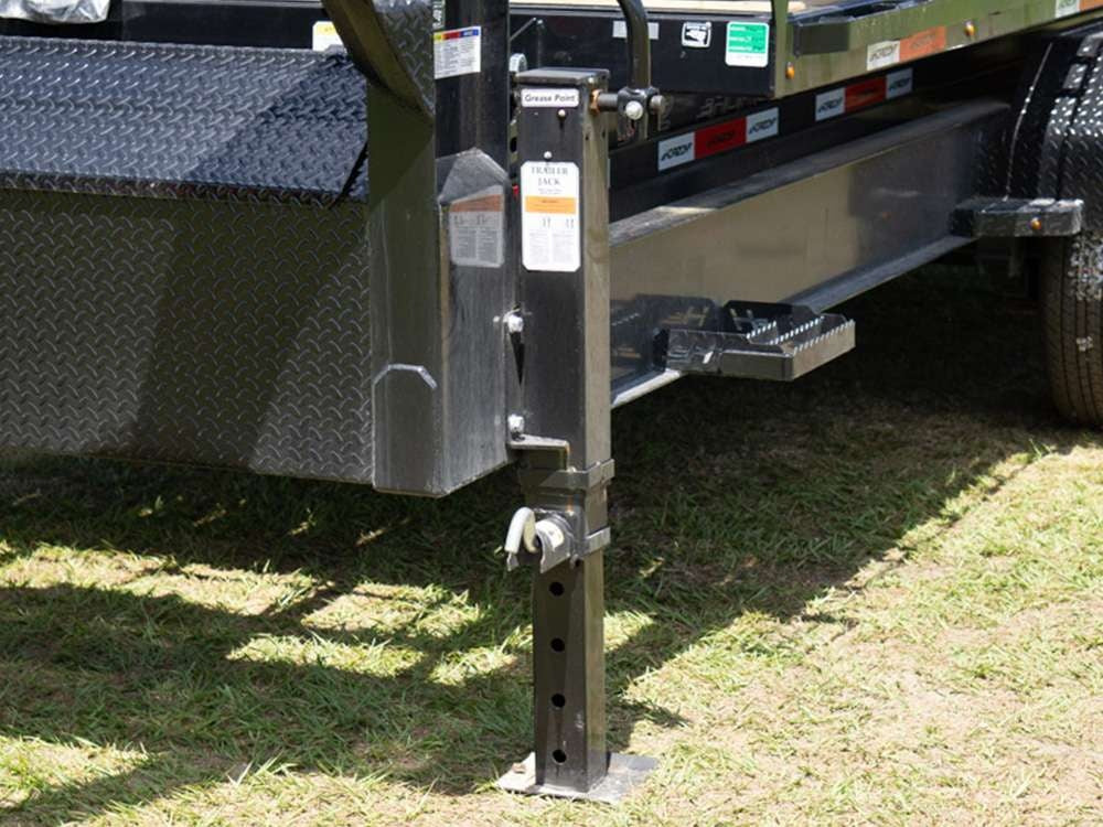 16' Horizon RDZ GN Roll Off Bundle (2) 7k Axles + 1 ROZ Deck + 2 HDZ Bins ROP002874 - Roll Off Packages - Stryker Dealership Group