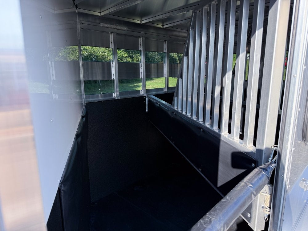 16' Sundowner 3 Horse Super Sport - Silver - Feed Door and Window - 3 Horse/Horse Trailers - Stryker Dealership Group