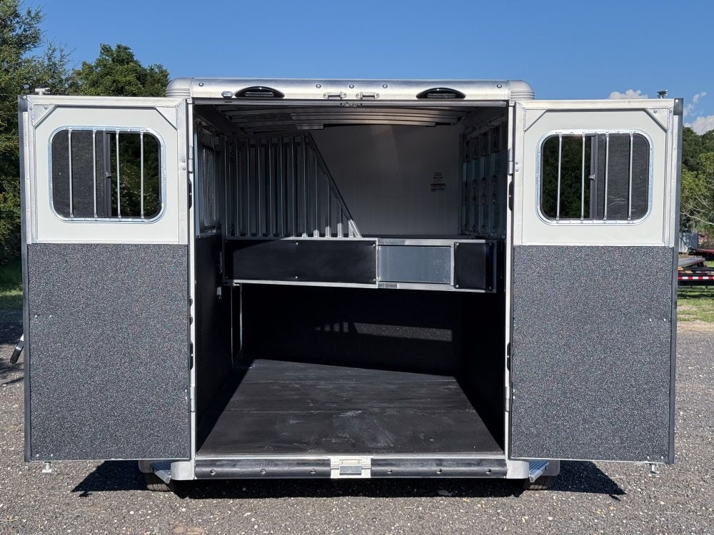 16' Sundowner 3 Horse Super Sport - Silver - Feed Door and Window - 3 Horse/Horse Trailers - Stryker Dealership Group