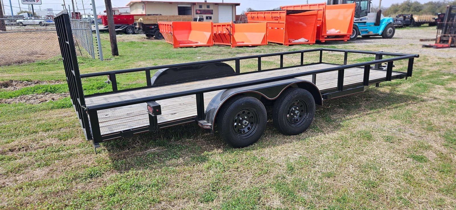 18' Utility Trailer 144037 - Stryker Dealership Group