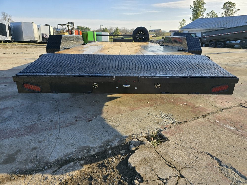 18' Stryker Car Hauler 10K GVWR 83' Wide (2) 5.2K Axles - Single Car Trailers - Stryker Dealership Group