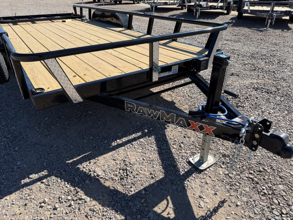 18' UTX Bumper Pull Utility (2) 3.5k Axles, 4' Mesh Flip Ramp - Utility & SXS - Stryker Dealership Group