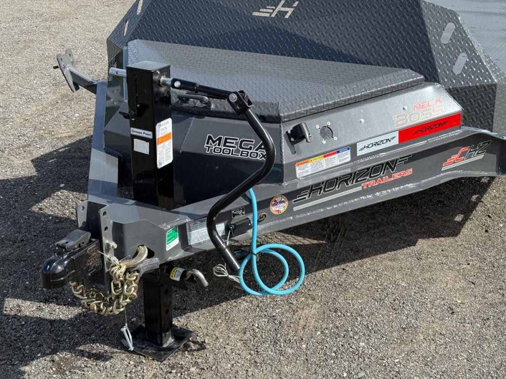 20' Horizon CHZ Equipment Trailer Drive Over Fenders - (2) 5.2K Axles 16046 - Stryker Dealership Group