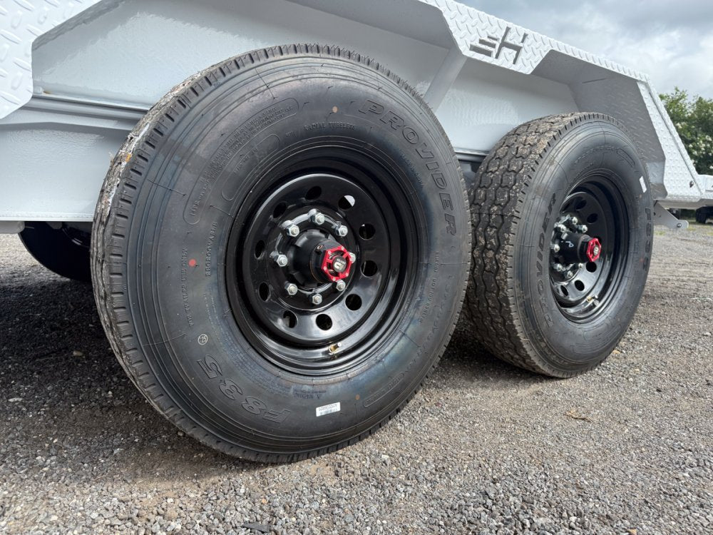 20' Horizon ETZ Bumper Pull Equipment Tilt Trailer Drive Over Fenders - (2) 8K Axles 017567 - Stryker Dealership Group