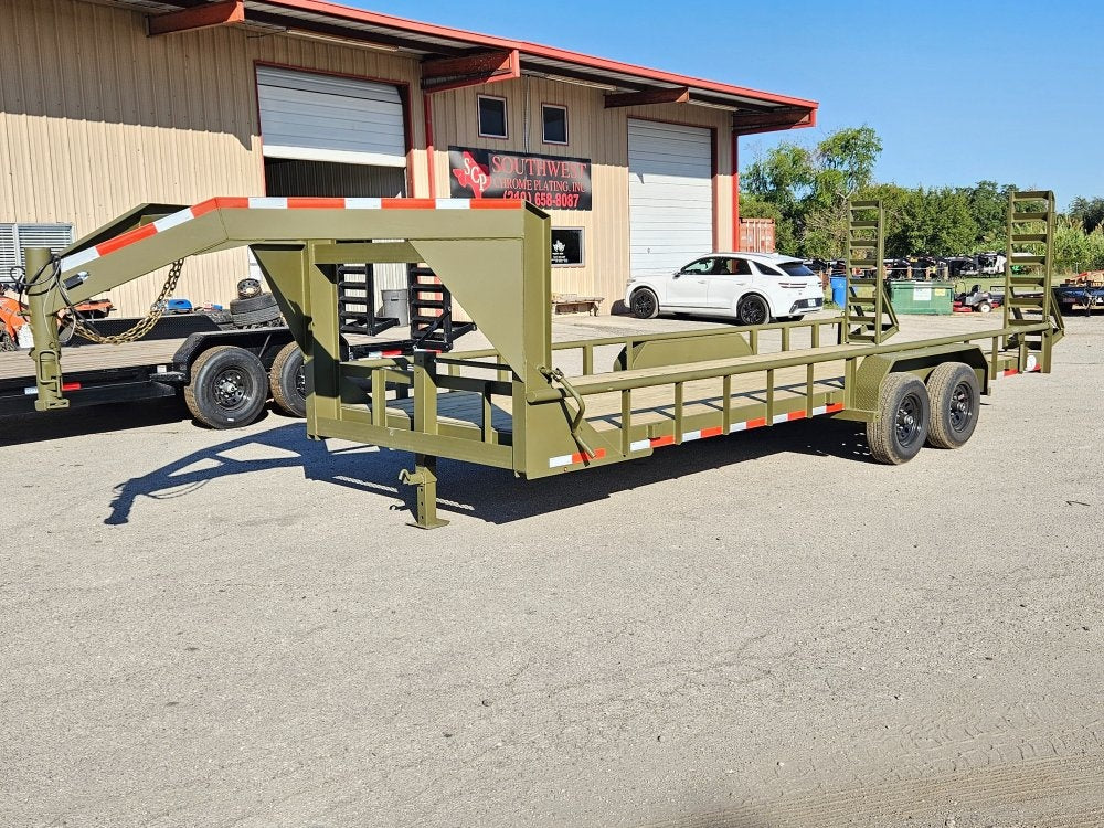 20' Gooseneck Pipe Top Rail Utility Trailer - Diamond Plate Fenders - Pipe Top Rail/Equipment Trailers - Stryker Dealership Group
