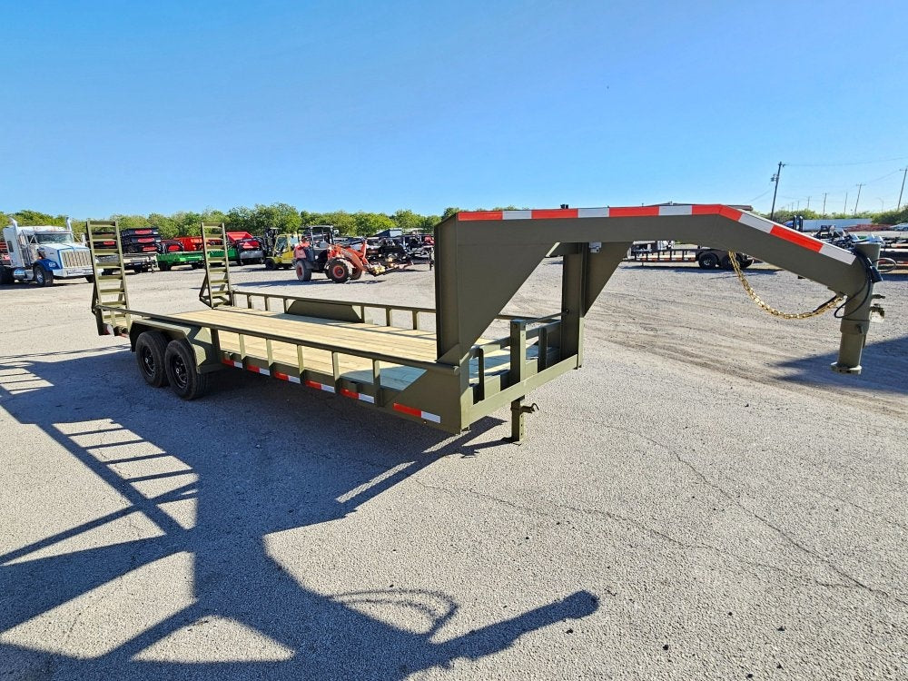 20' Gooseneck Pipe Top Rail Utility Trailer - Diamond Plate Fenders - Pipe Top Rail/Equipment Trailers - Stryker Dealership Group