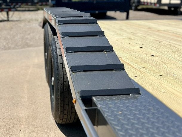 22' Gooseneck Tilt Trailer 6k Axles - Equipment Tilt - Stryker Dealership Group