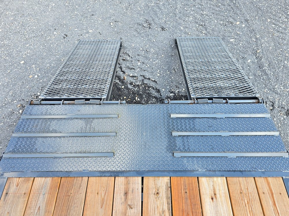 22' LPX BP Low Profile Equipment Trailer Pacesetter Edition, 10k Axles - Equipment Trailers/Equipment Trailers - Stryker Dealership Group