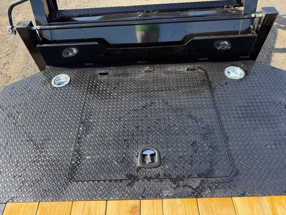 24' Horizon HET Gooseneck Tilt Equipment Trailer 102" Wide (2) 10K Axles - Equipment Tilt - Equipment Trailers - Stryker Dealership Group