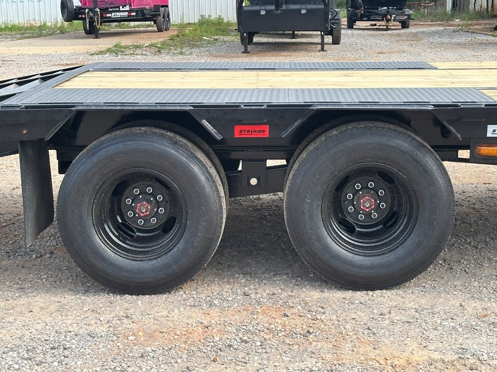25' Stryker Gooseneck (2) 10K Axles Mega Ramps Dual Wheels - Deckover Trailers - Stryker Dealership Group