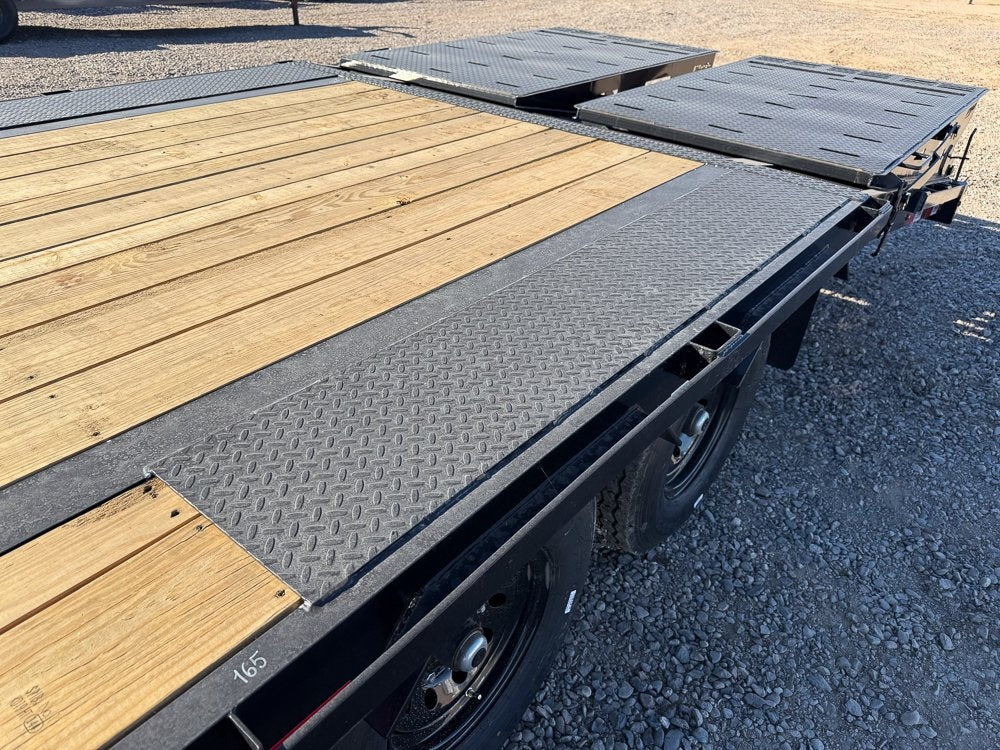 25' Stryker Gooseneck (2) 7K Axles Mega Ramps 14 ply Tires - Super Single Deckover/DO 7K MR - Stryker Dealership Group