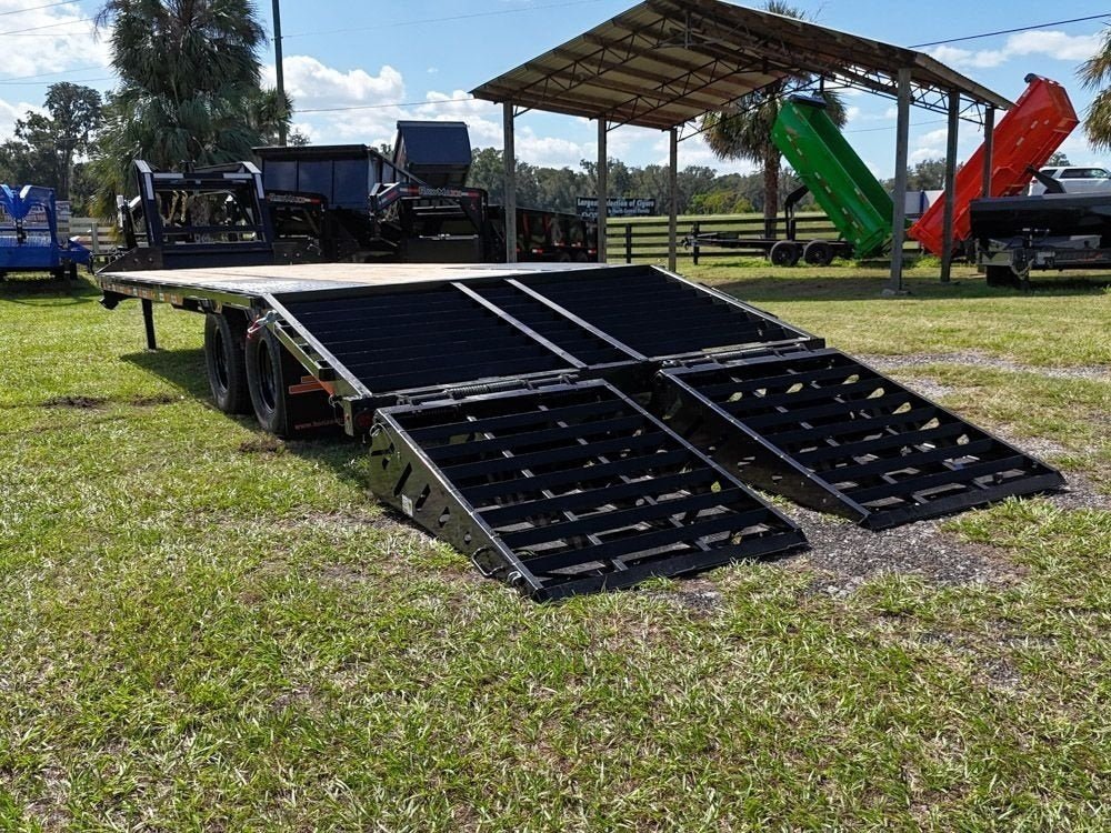 26' FHZ Gooseneck Deckover w/ Mega Ramps (2) 10K Axles 011828 - Stryker Dealership Group