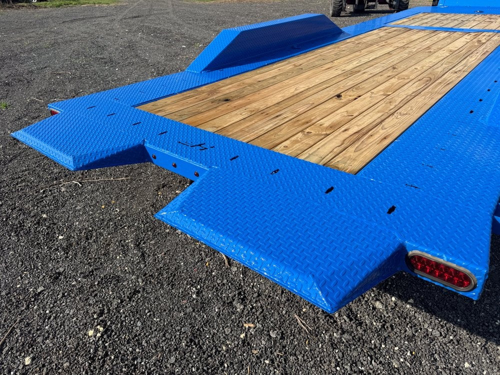 26' Tilt Equipment Trailer Gooseneck 102" Wide (2) 10K Axles - Equipment Trailers - Stryker Dealership Group