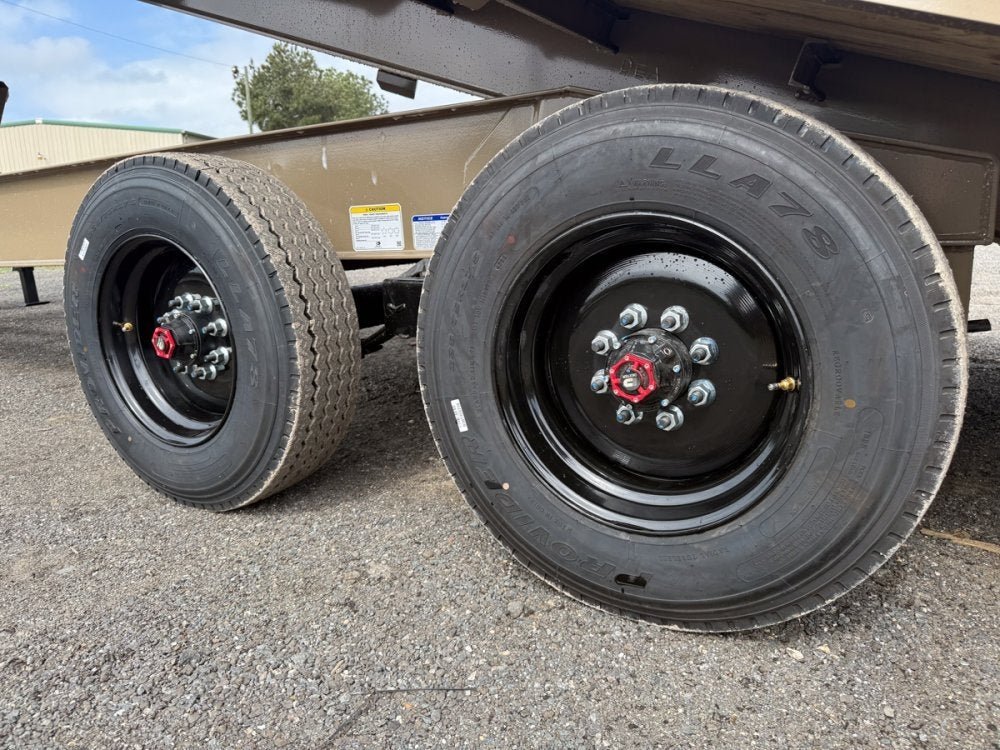 28' Horizon FFT Gooseneck Full Deckover TIlt Trailer - (2) 10K Axles 16930 - Stryker Dealership Group