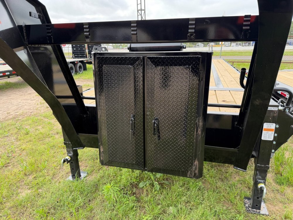 28' Horizon FTS Gooseneck Hydraulic Deckover Tilt Trailer - 10K Axles 016529 - Stryker Dealership Group