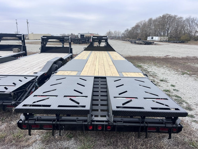 30' Iron Bull FLG Gooseneck Deckover Trailer Mega Ramps - (2) 10,000 lb Axles 914366 - Stryker Dealership Group