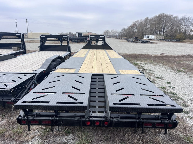 30' Iron Bull FLG Gooseneck Deckover Trailer Mega Ramps - (2) 10,000 lb Axles 914366 - Stryker Dealership Group