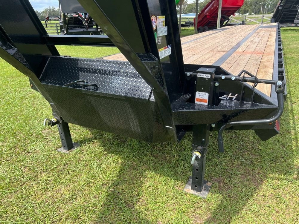 40' FHZ Gooseneck Deckover (2) 12K Axles Straight Deck 25.9 GVWR 13437