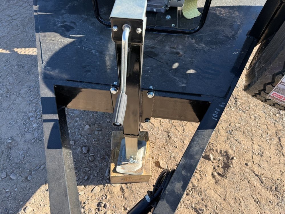 1500 Gallon Water Tank Trailer with Pump and Hose 004959